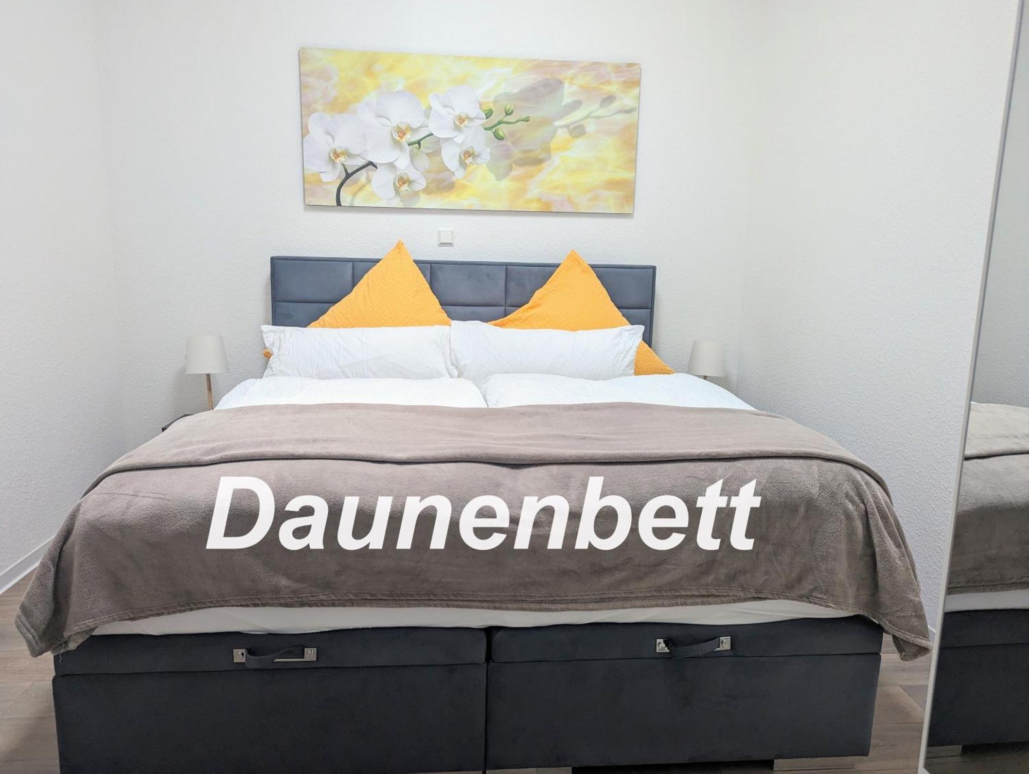 Fewo Urban Gotha - Apartment Orangerie - Am Schlosspark- Parken An Der Der Tuer- Barrierefrei, 900 Meter Zum Bahnhof - Wallbox Εξωτερικό φωτογραφία